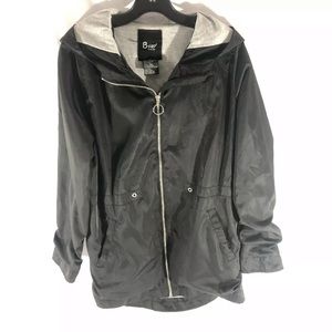 Be hip women’s jacket medium